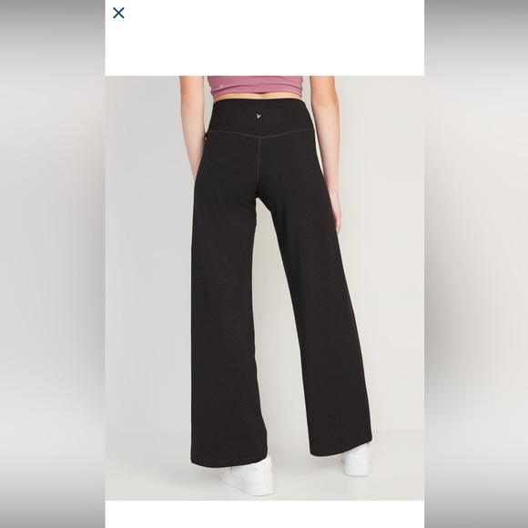 Old Navy Wide Leg Yoga Pants With Pockets